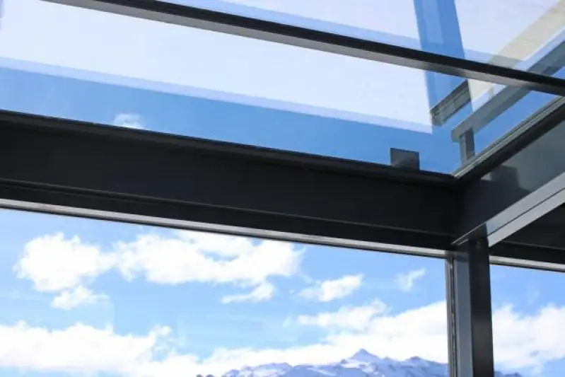 esquadria de alumínio com persiana integrada