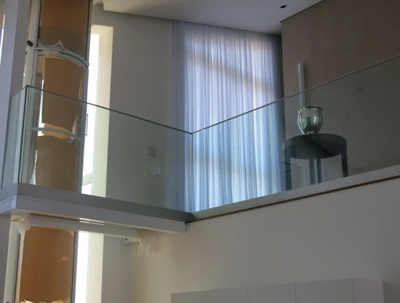 guarda corpo de vidro para escada