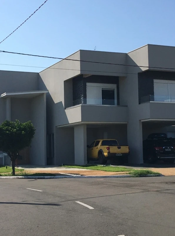 janela com persiana integrada automática