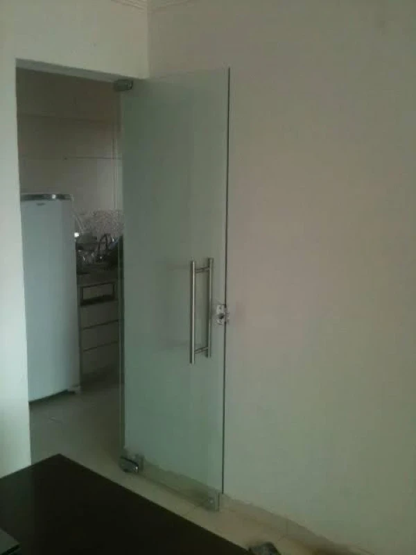 porta de alumínio duas folhas