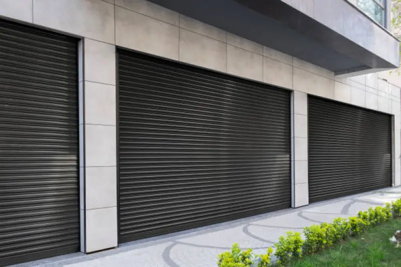 portao de aluminio gradeado