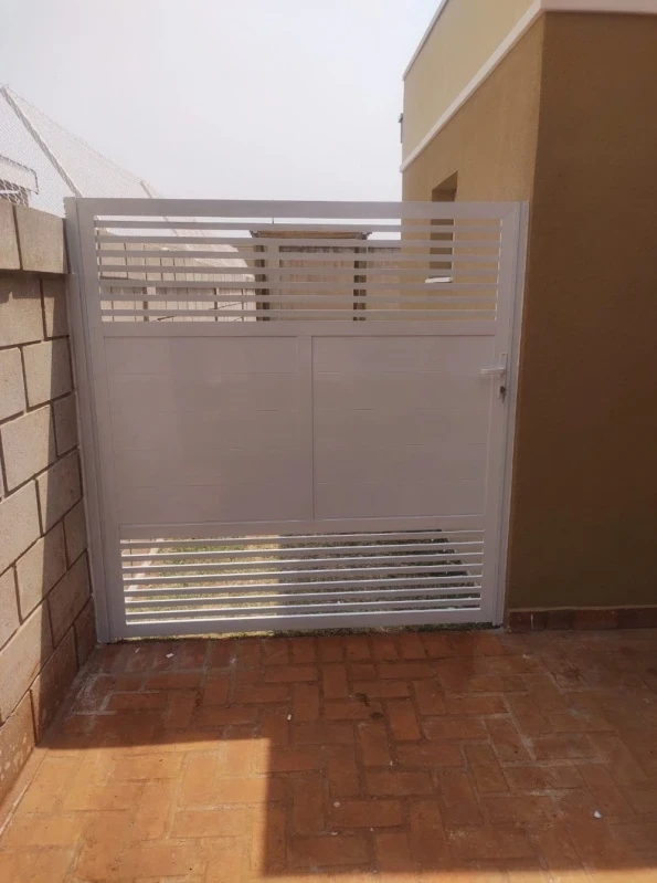 portões de alumínio de correr